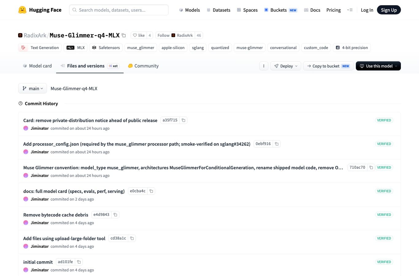 Capture d'écran de l'historique des modifications du dépôt RadixArk Muse-Glimmer-q4-MLX sur Hugging Face